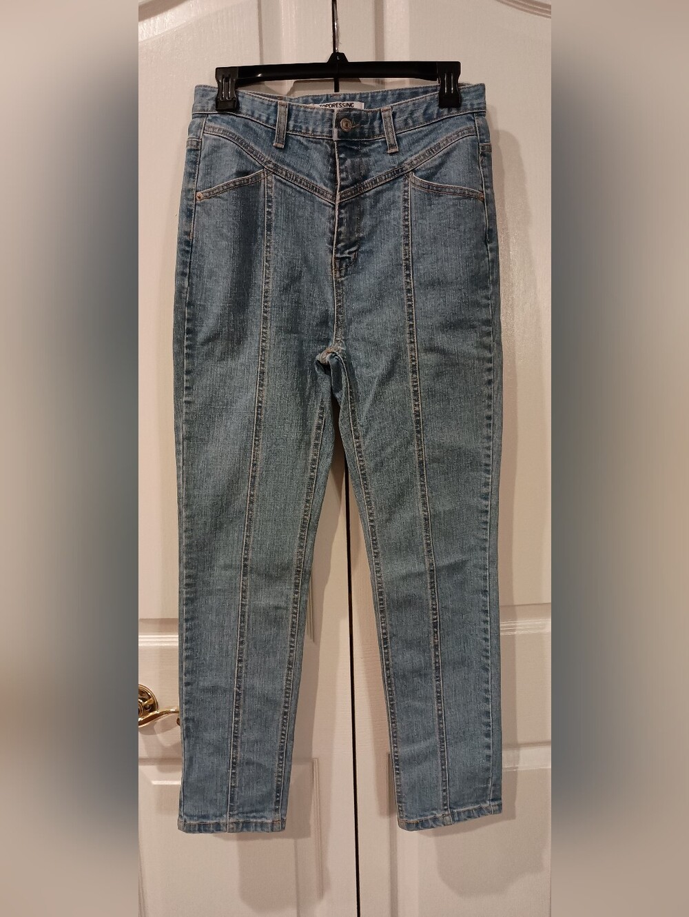 High-Rise Light Wash Skinny Jeans with Front Seams